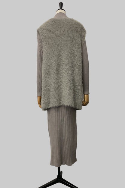 ［ＮＥＷ］シャギーベストセットワンピース