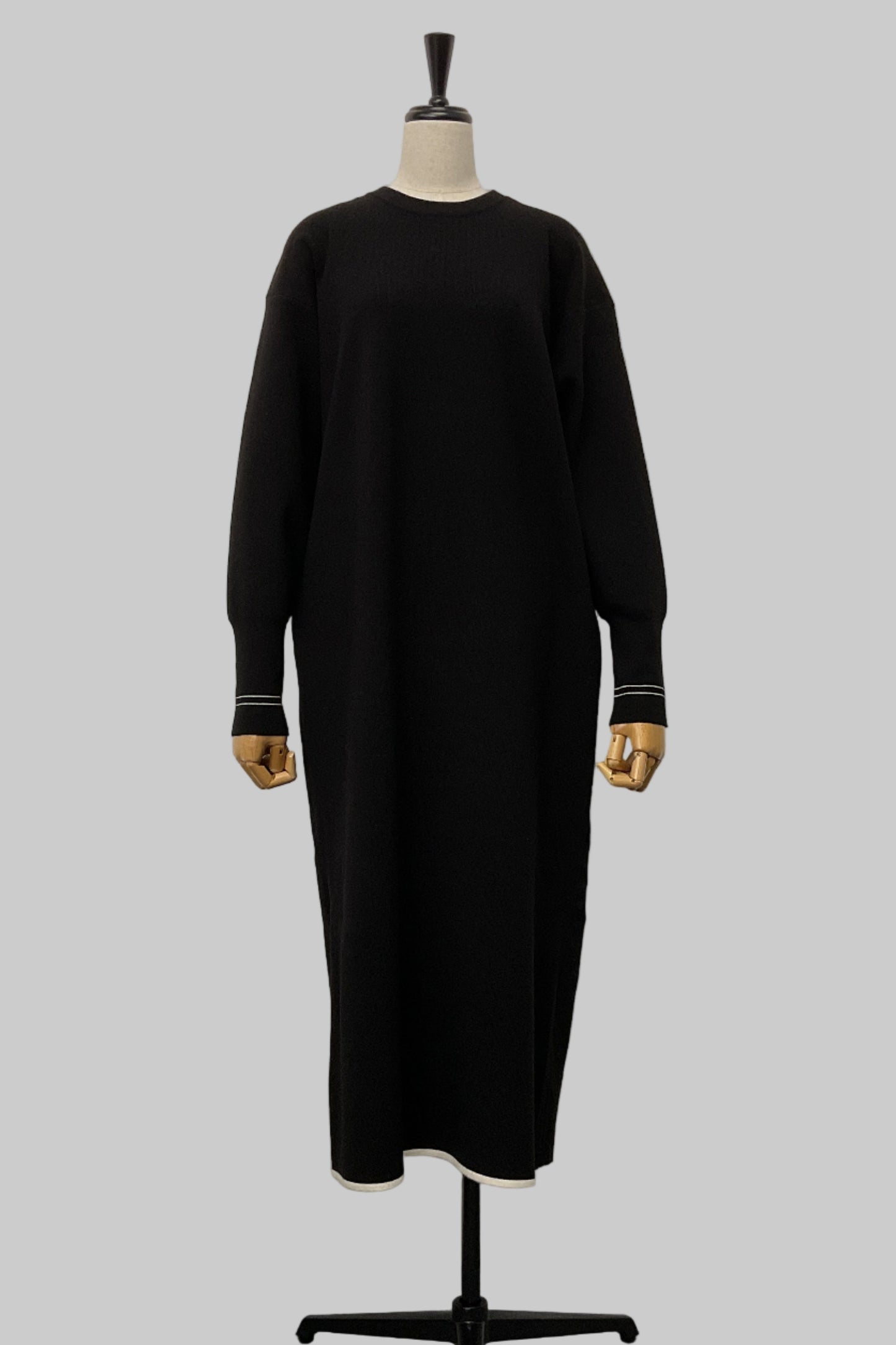 ［予約］ヤワモチハイショクニットワンピース