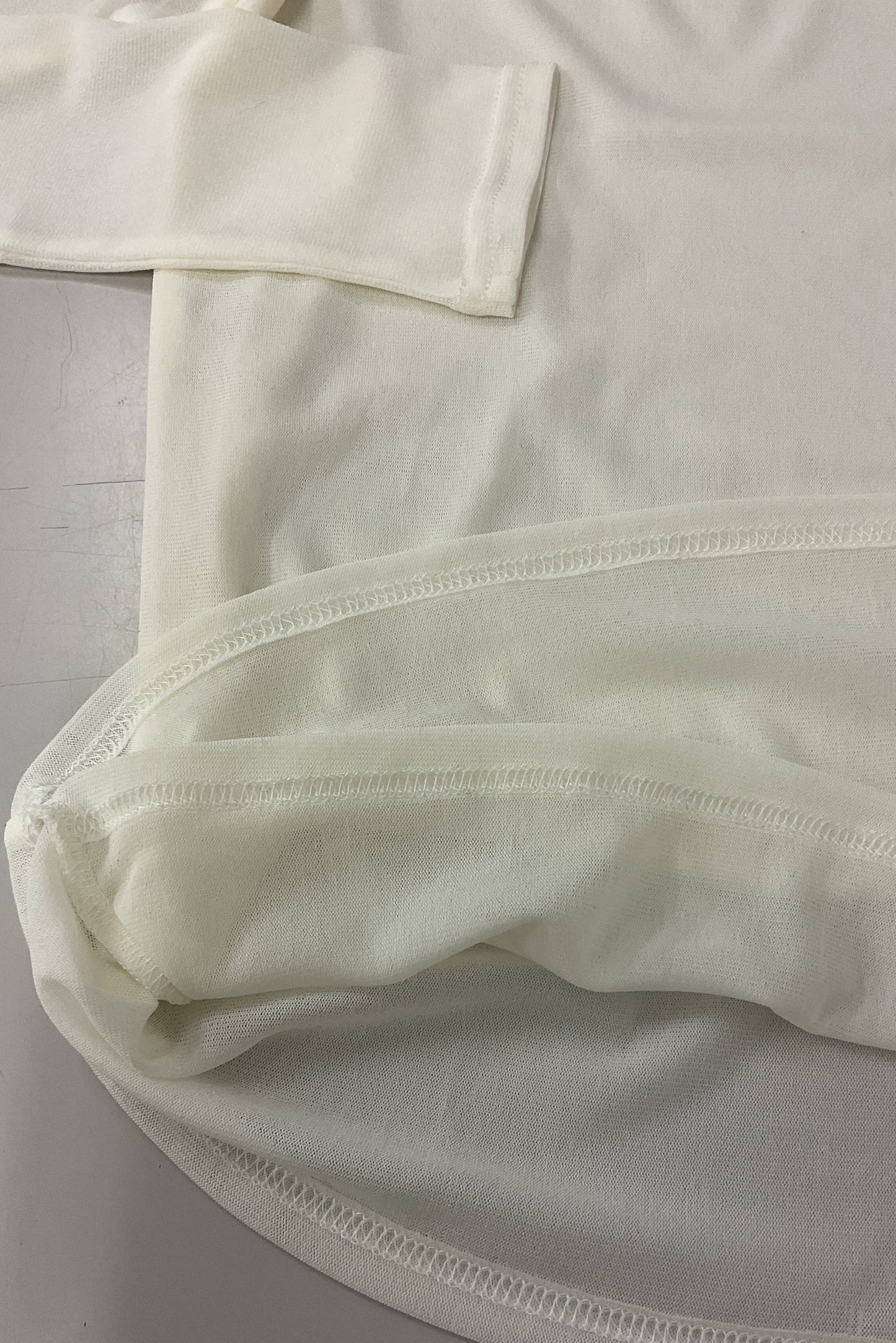 ［予約］シアーフロントダブルタートルプルオーバー