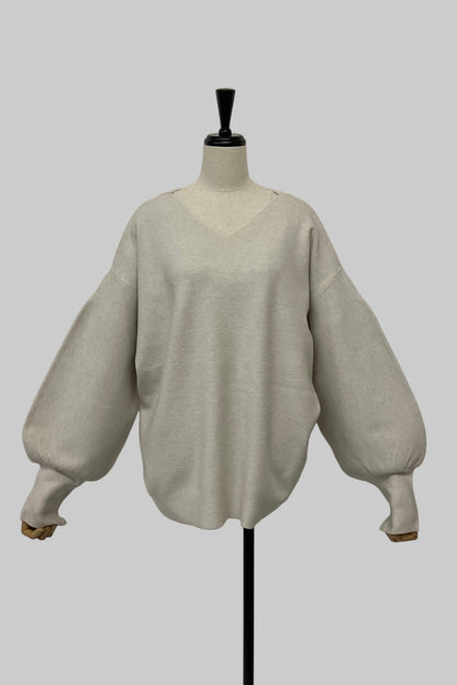 ヤワモチポワンソデVネックプルオーバー