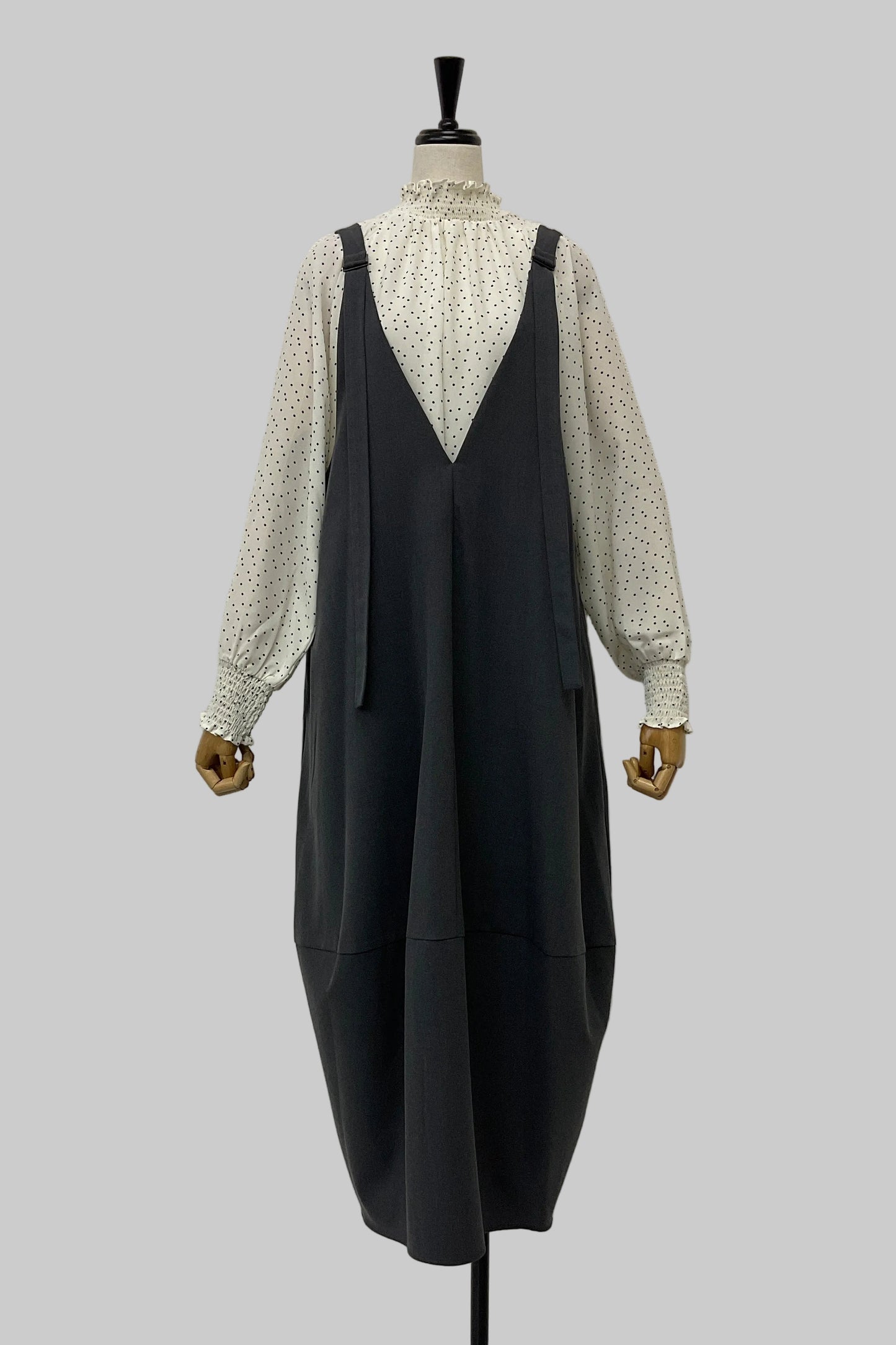 〈20%OFF〉シアバターコクーンジャンパースカート