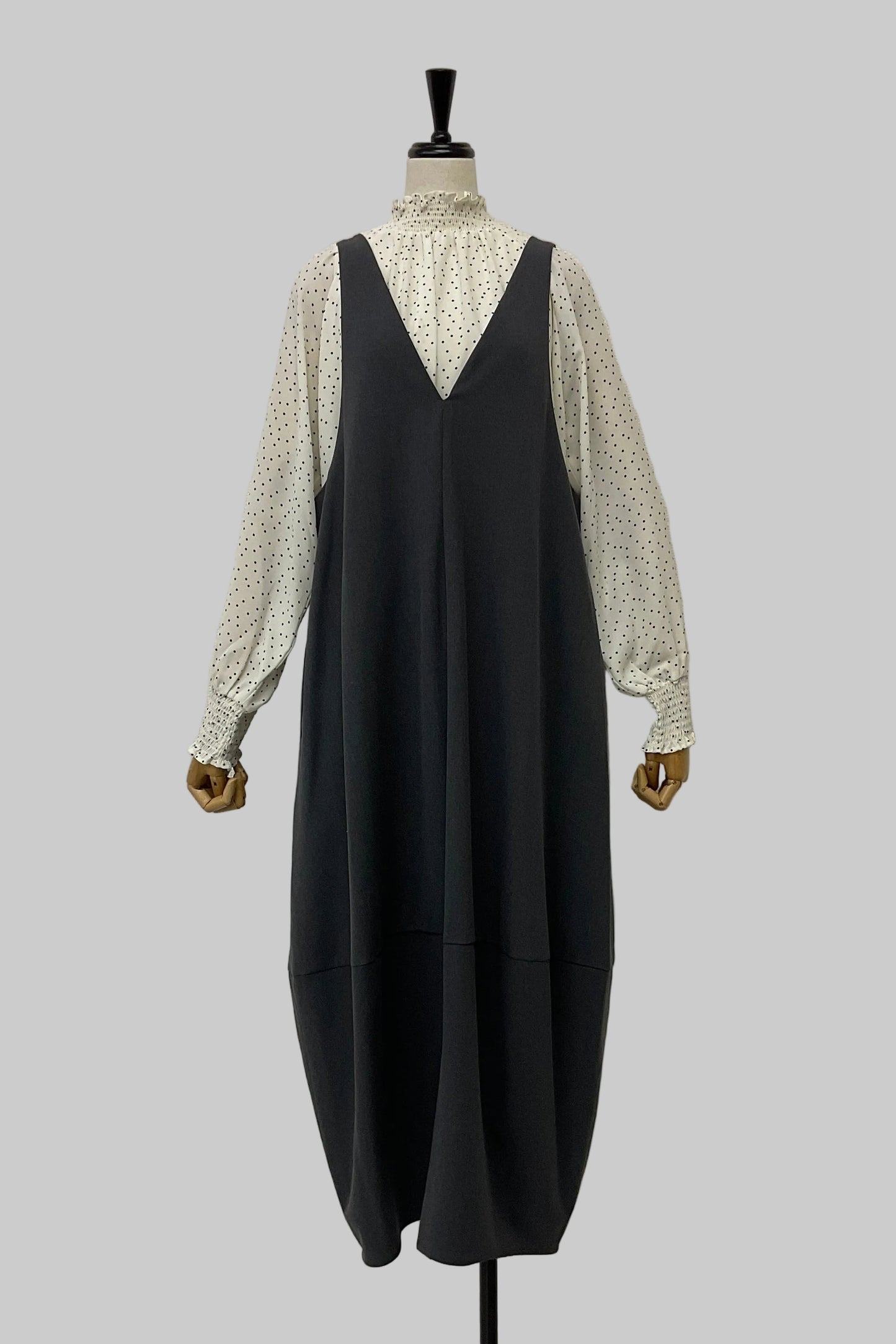 〈20%OFF〉シアバターコクーンジャンパースカート