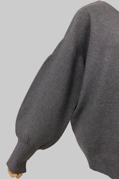 ヤワモチポワンソデVネックプルオーバー