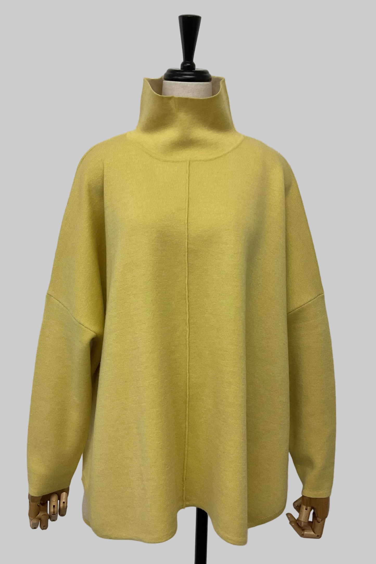 ［予約］＜10%OFF＞リバーシブルポンチョフウプルオーバー (新色イエロー）