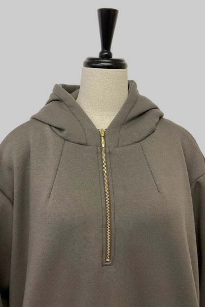 〈50%OFF〉ハーフZIPパーカーワンピース