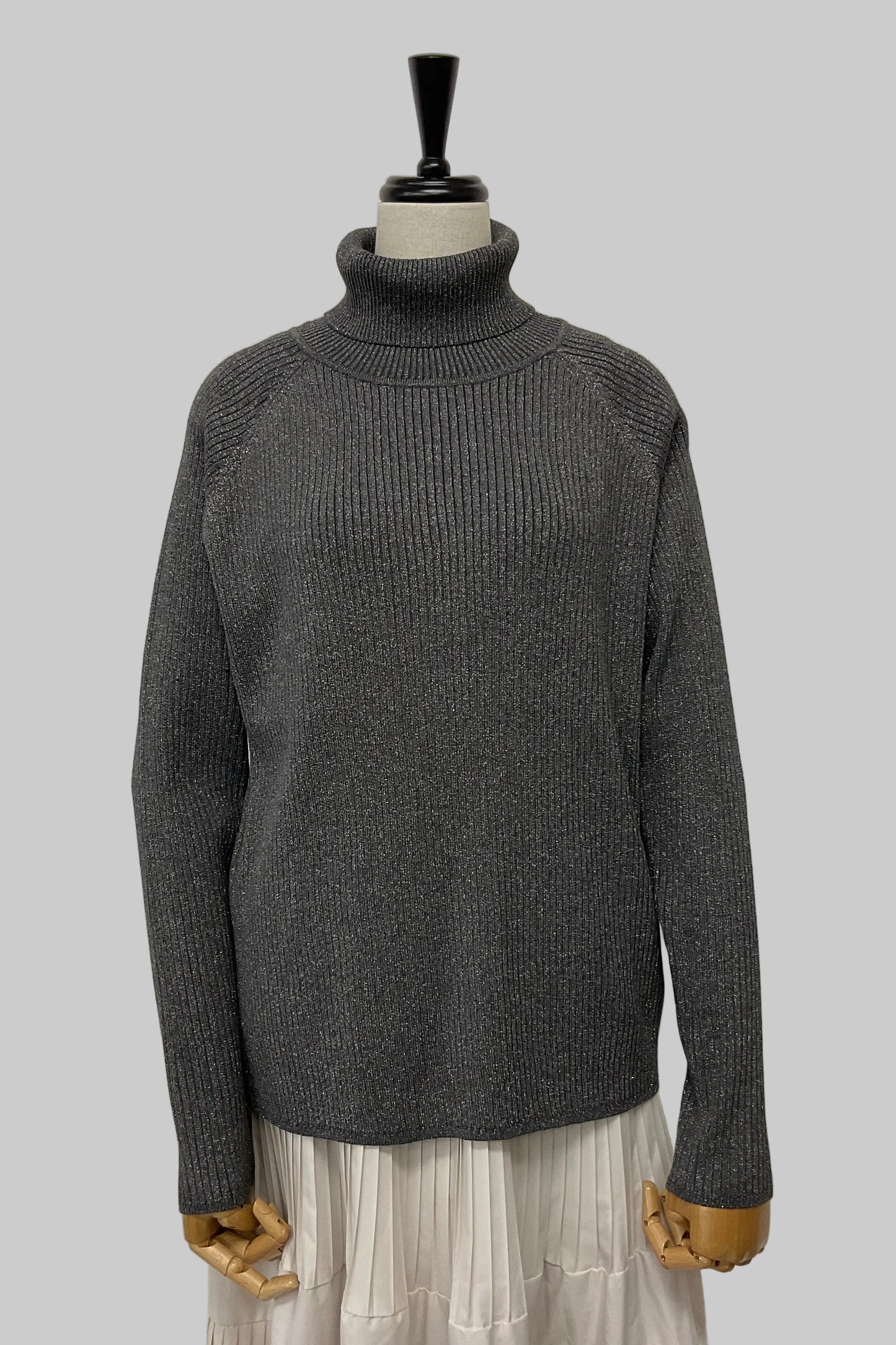 〈10%OFF〉ストレッチラメタートルニット