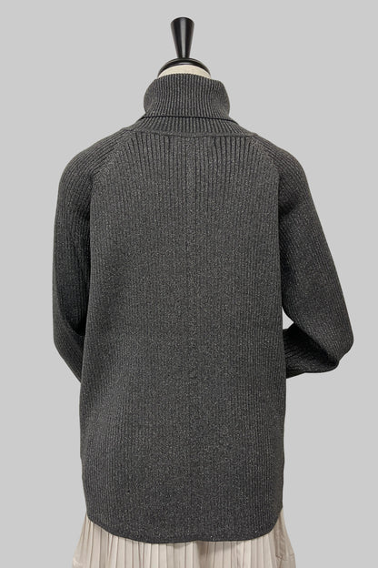 〈10%OFF〉ストレッチラメタートルニット