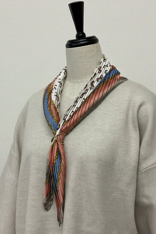 プリーツスカーフ幾何柄