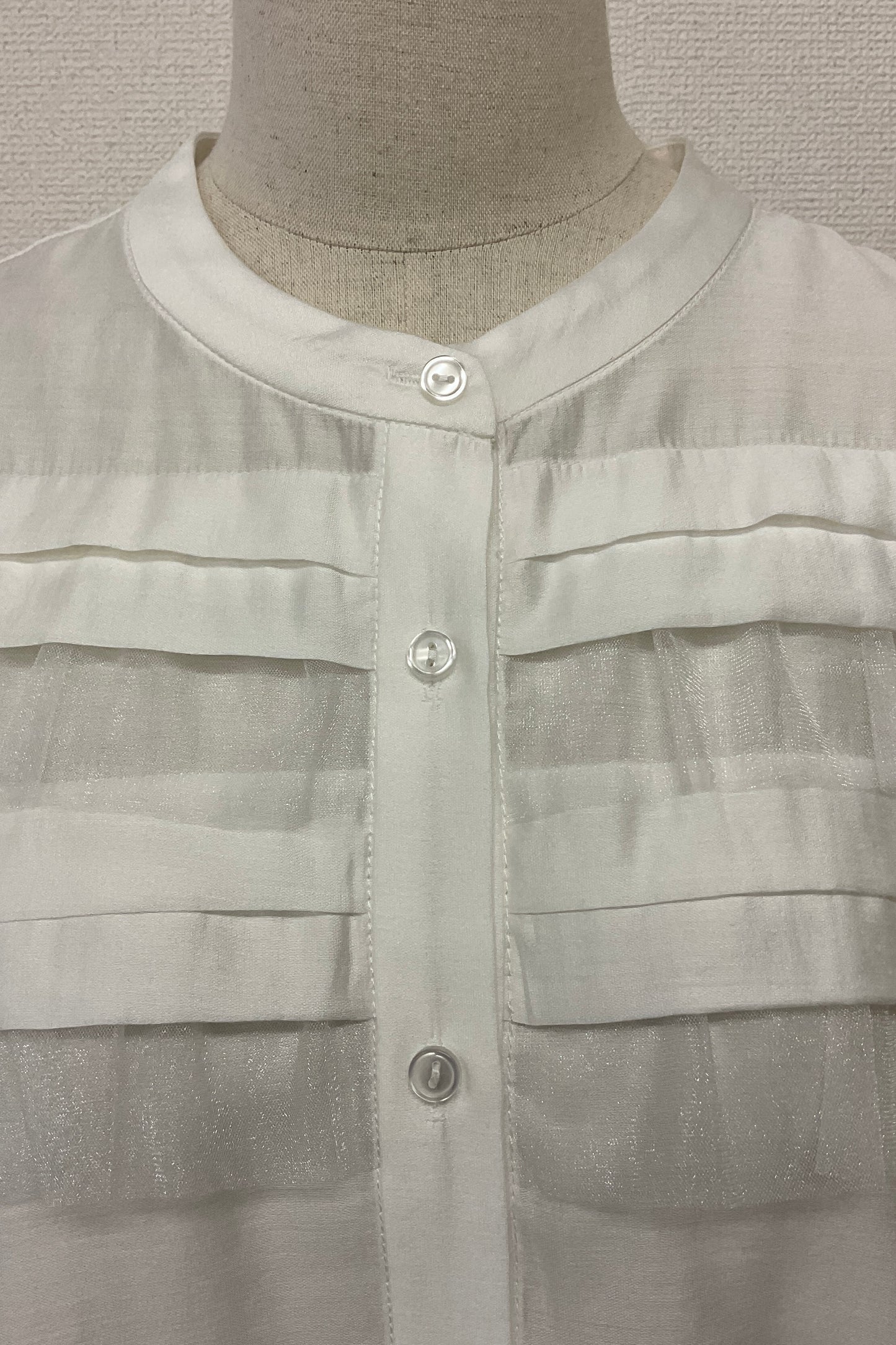 チュールフリルブラウス