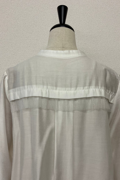 チュールフリルブラウス