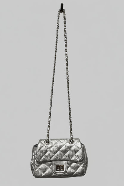 キルティングミニチェーンバック