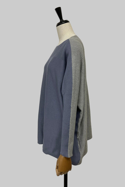 バイカラーニット