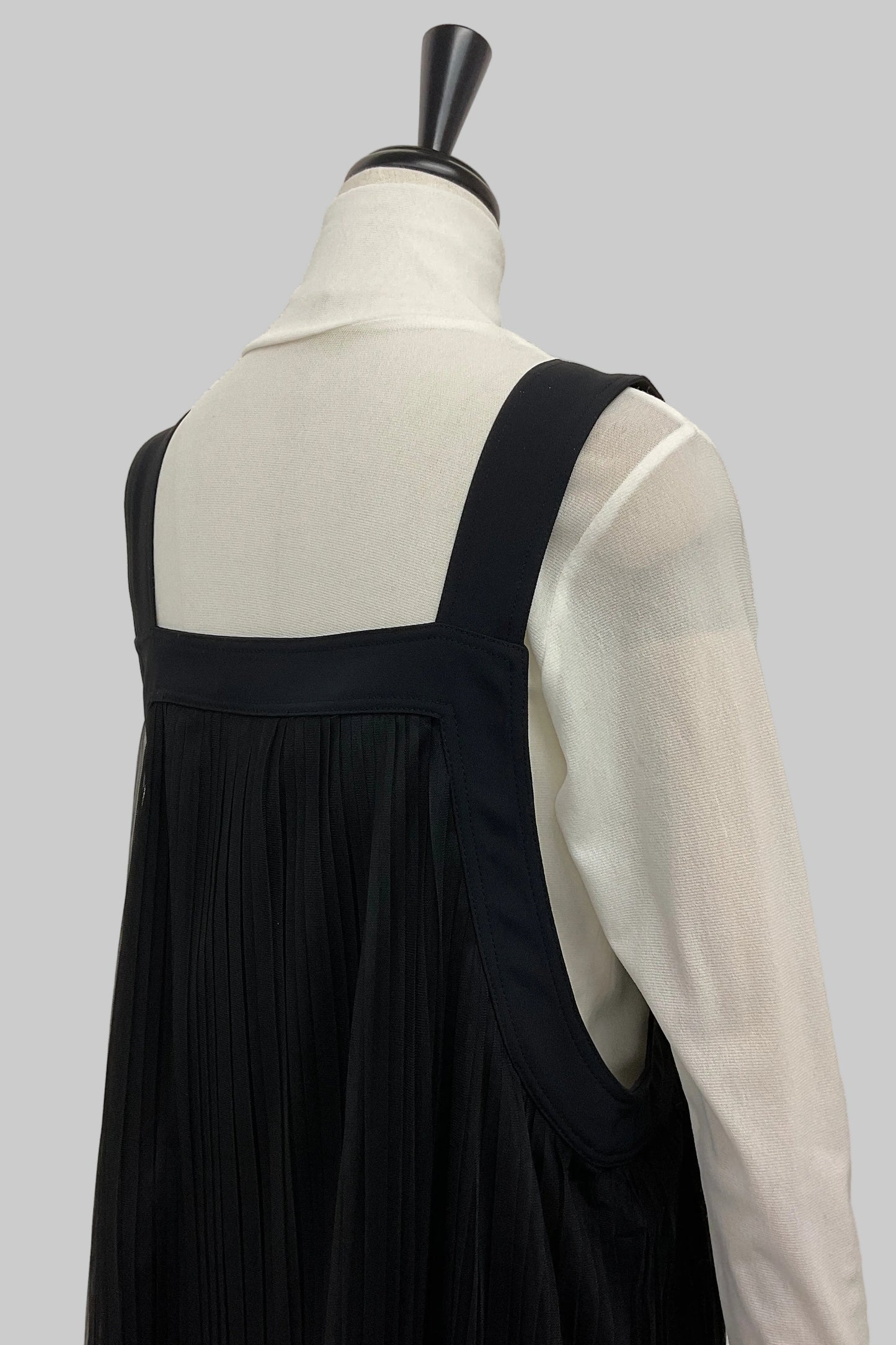 2WAYプリーツジャンパースカート