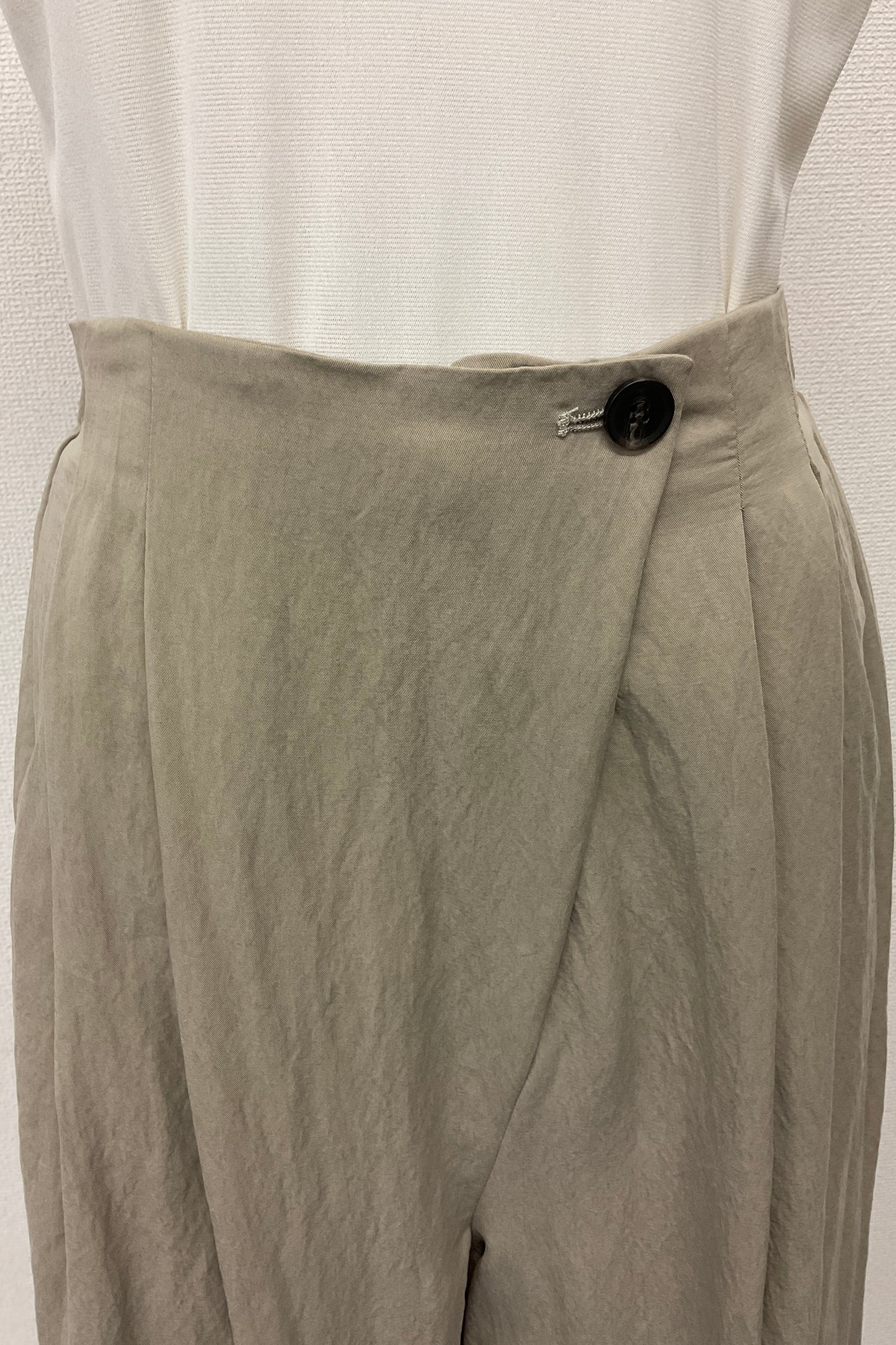 〈20%OFF〉アシメタックパンツ