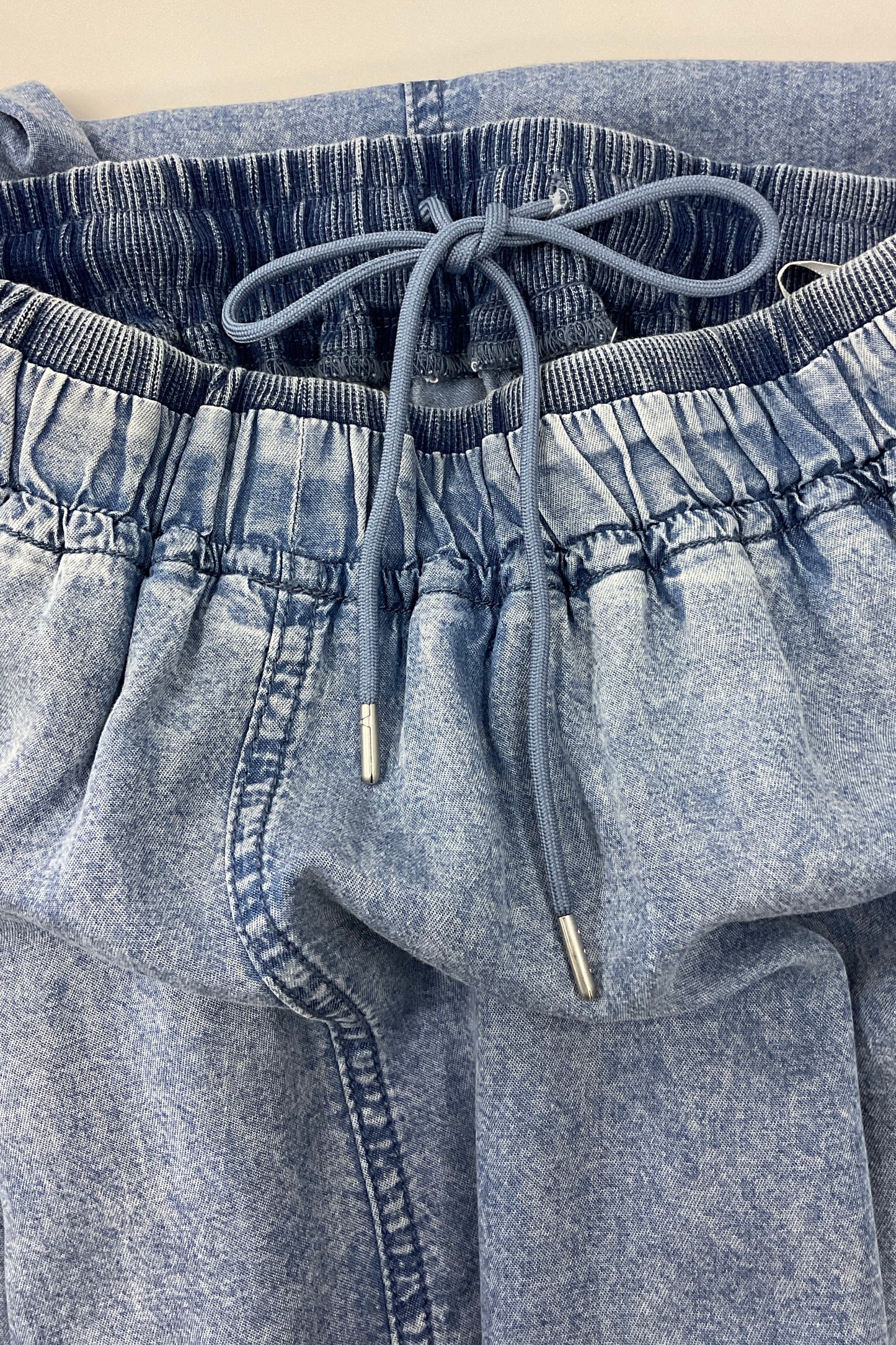 パウダーシルクデニムスカート