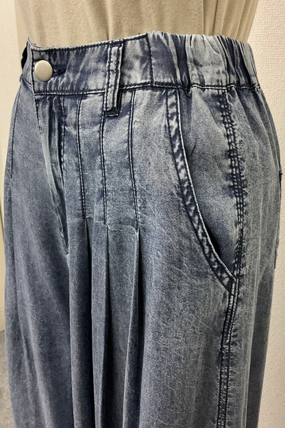 パウダーシルクデニムワイドパンツ