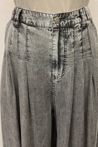 パウダーシルクデニムワイドパンツ