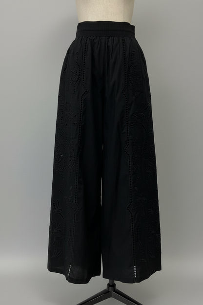 刺繍レースコットンパンツ