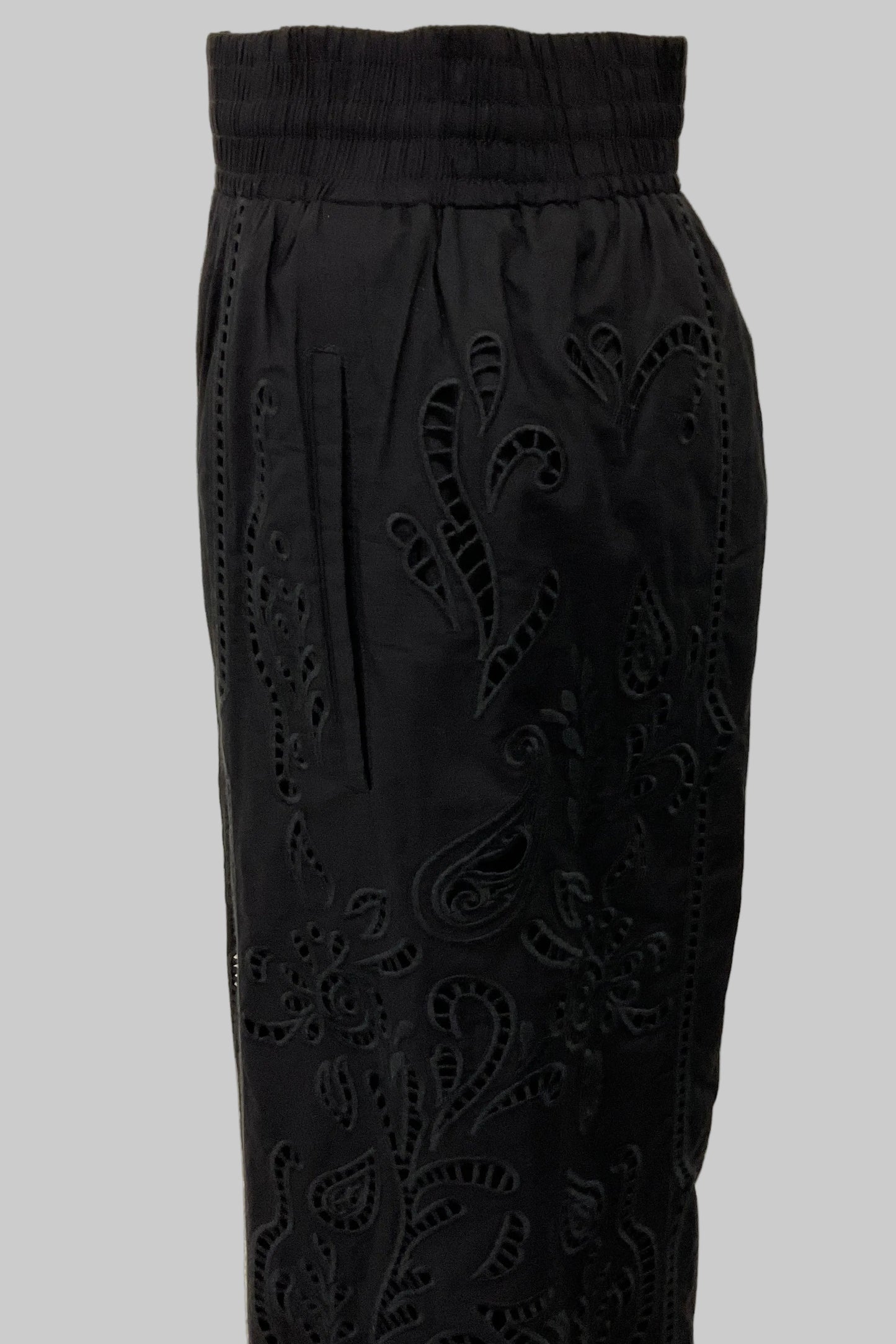 刺繍レースコットンパンツ