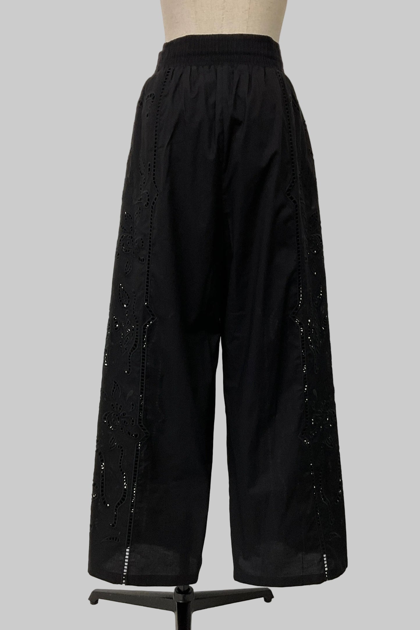 刺繍レースコットンパンツ