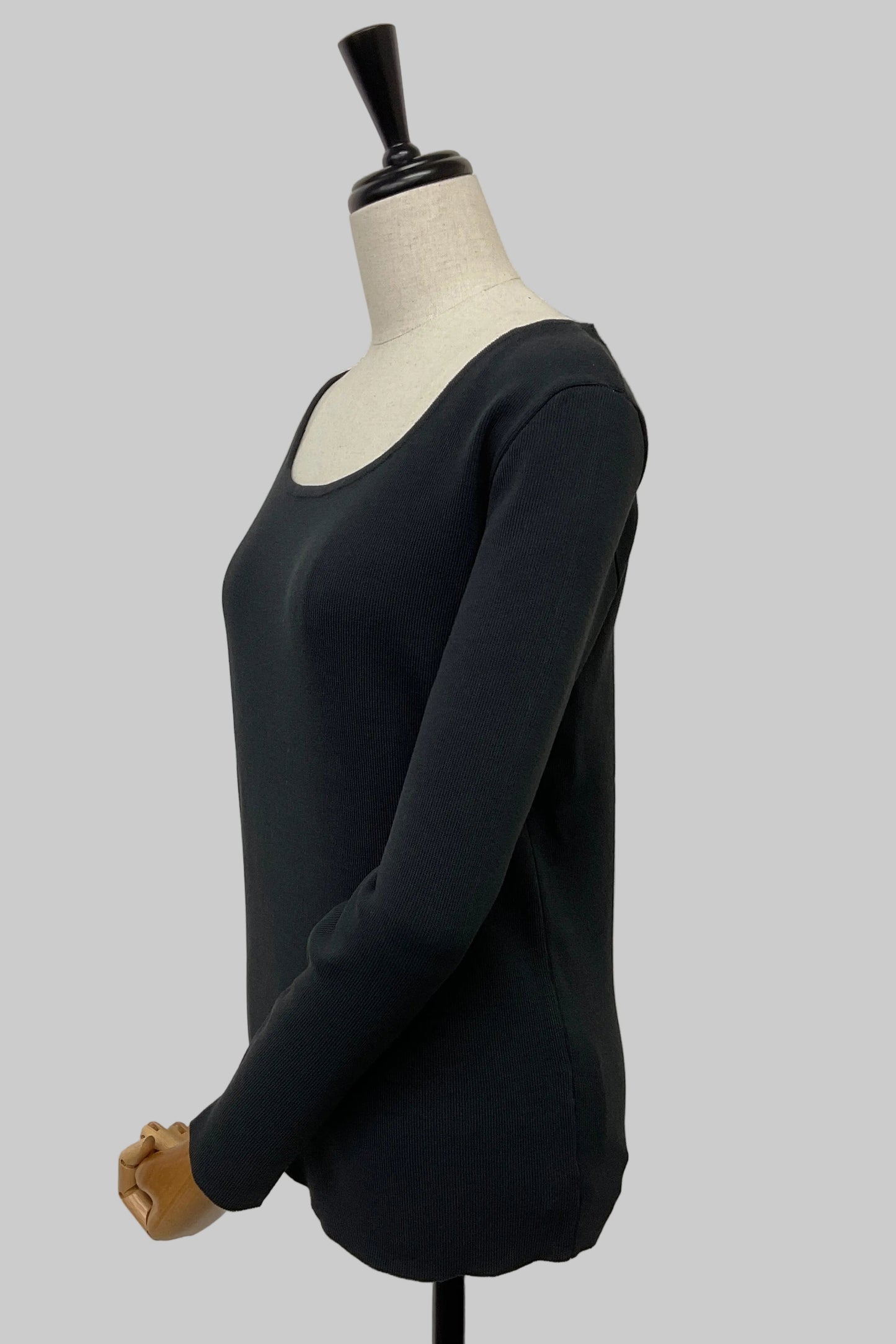 ニットスクエアプルオーバー