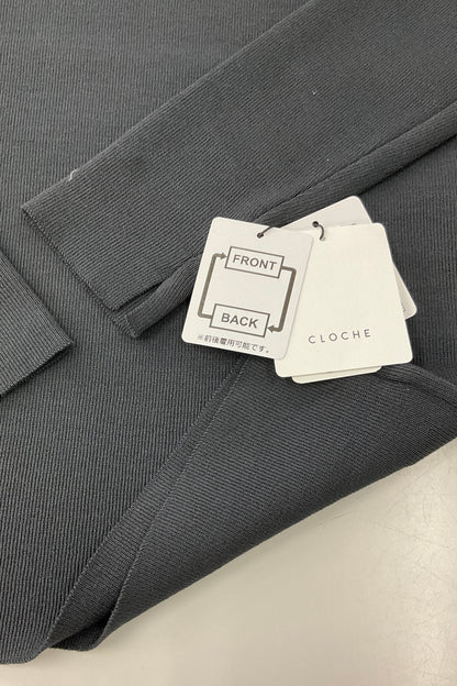 ニットスクエアプルオーバー