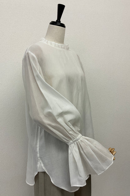 〈30%OFF〉キャンディスリーブセミシアーブラウス