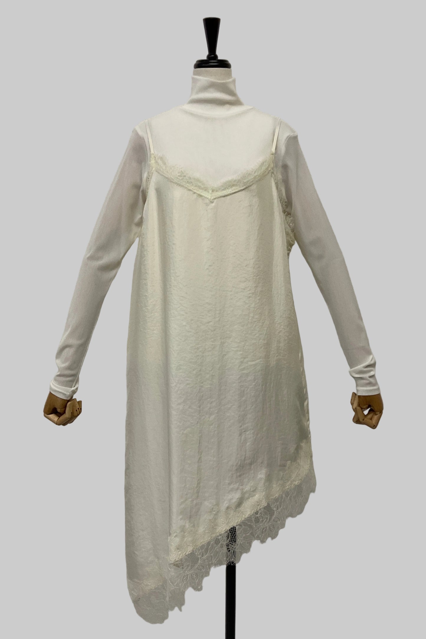 レースアシメヘムキャミソール