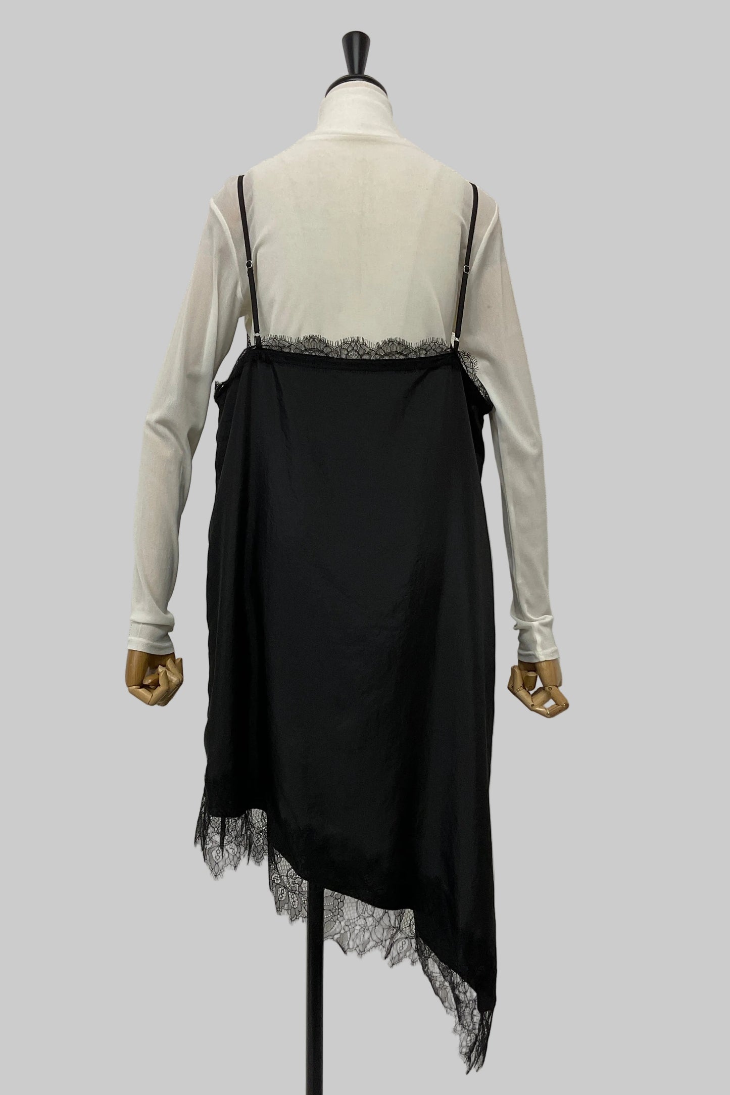 レースアシメヘムキャミソール