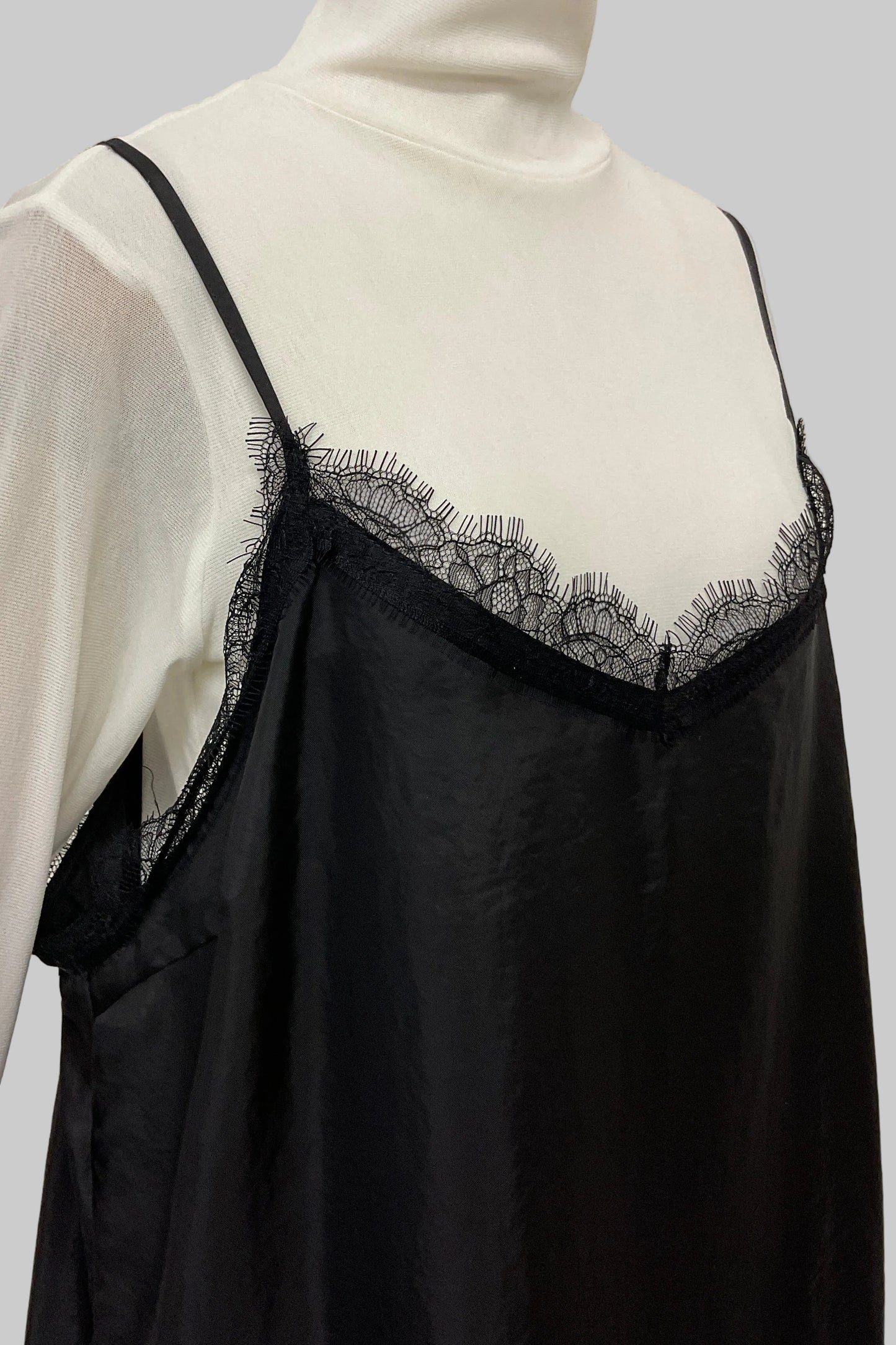 レースアシメヘムキャミソール