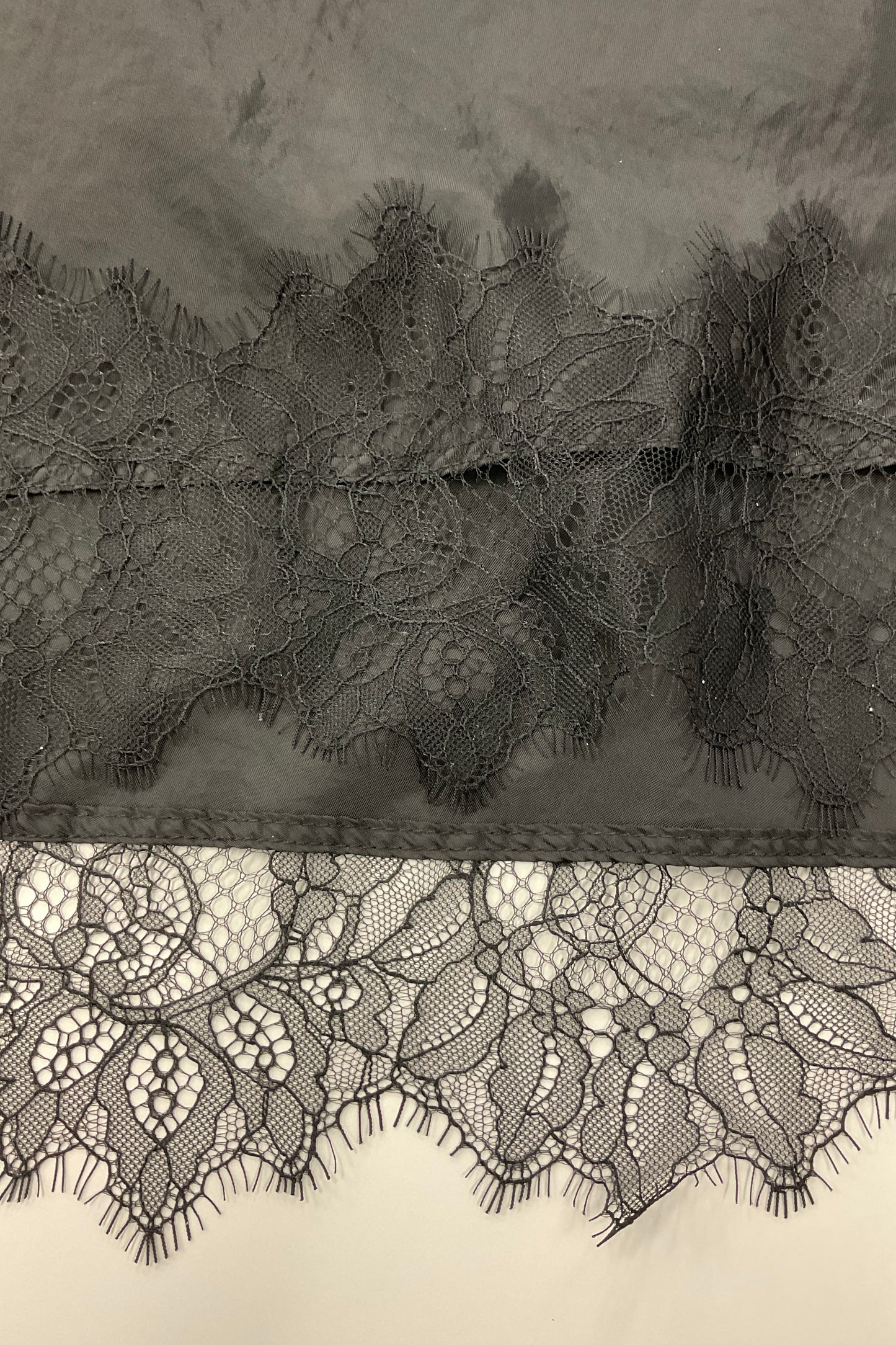 レースアシメヘムキャミソール