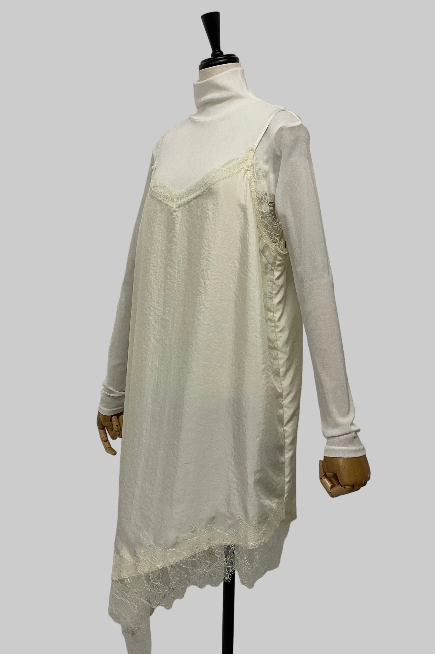 レースアシメヘムキャミソール