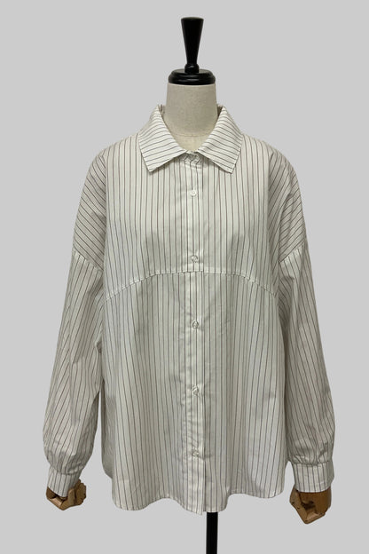 バックテープブラウス