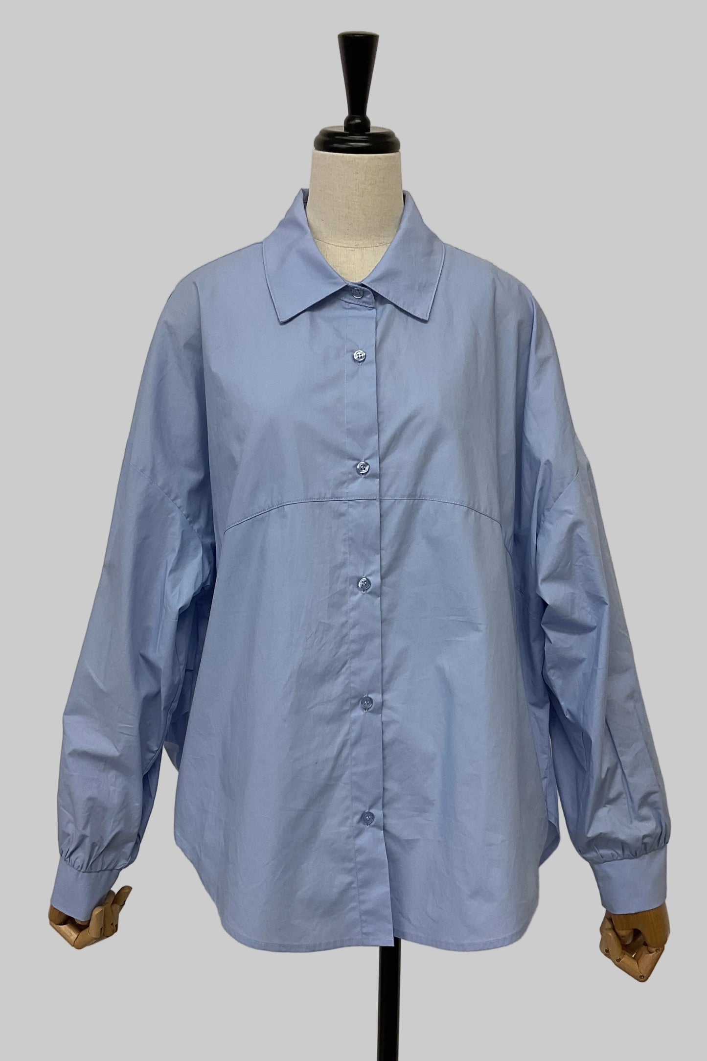 バックテープブラウス