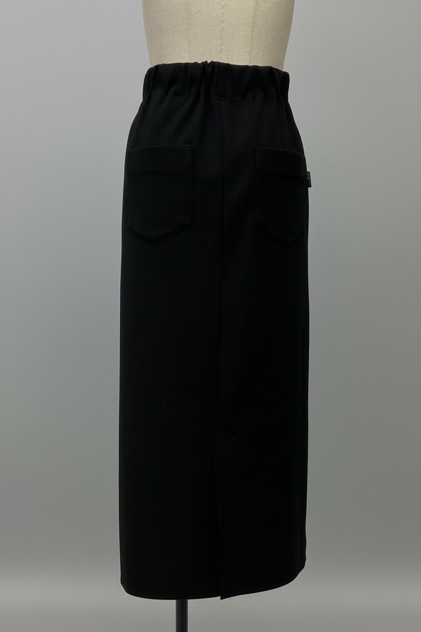 リブペンシルスカート