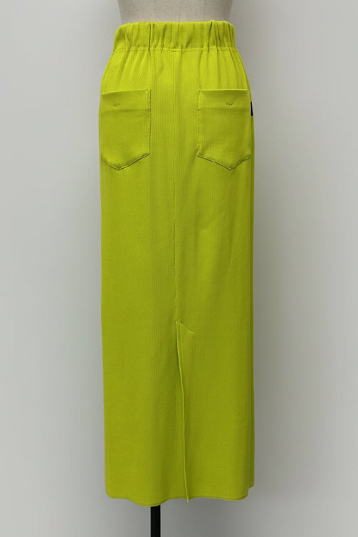 リブペンシルスカート