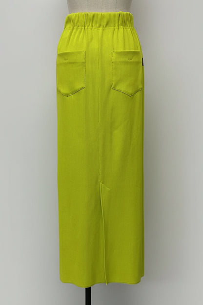 リブペンシルスカート