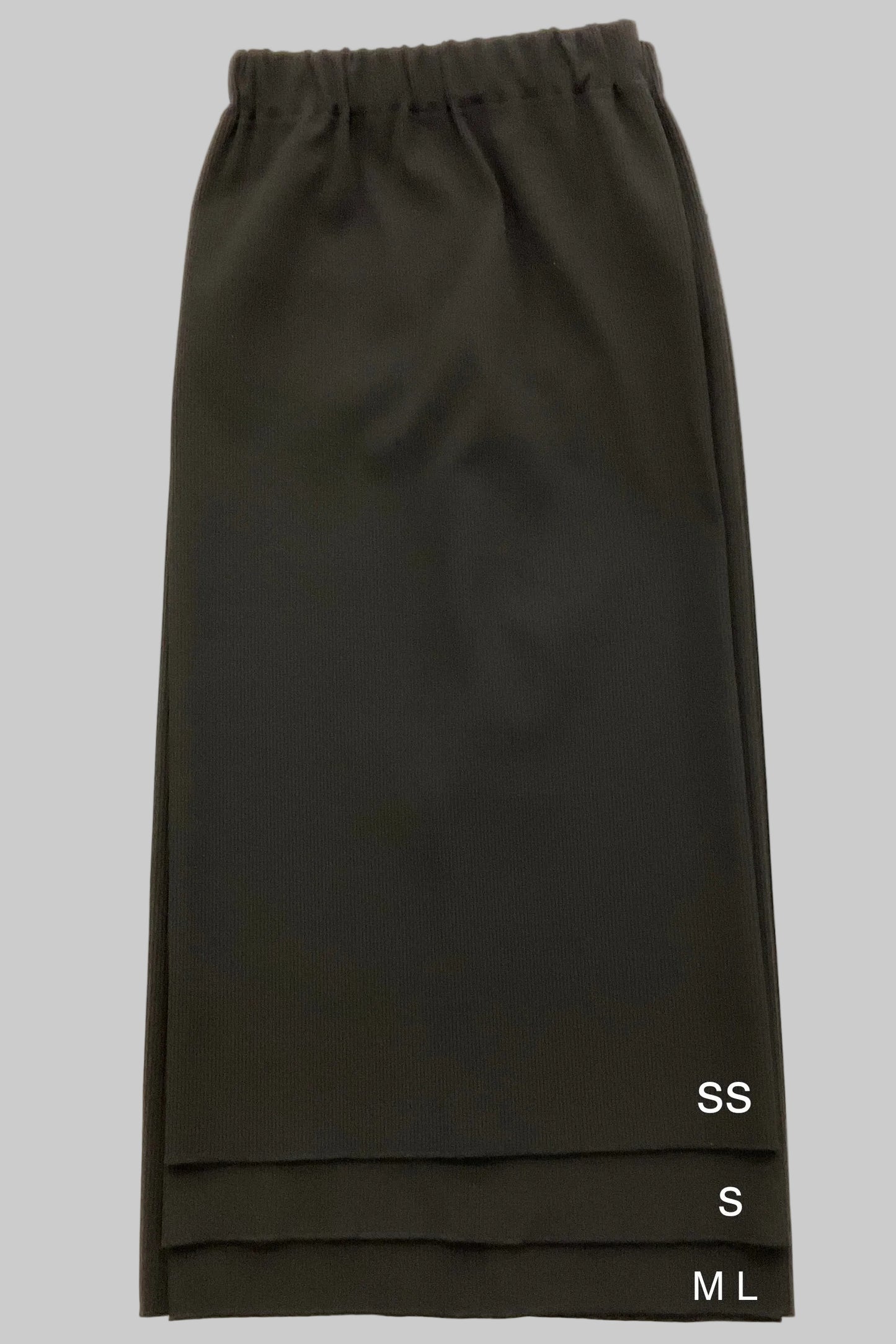 リブペンシルスカート