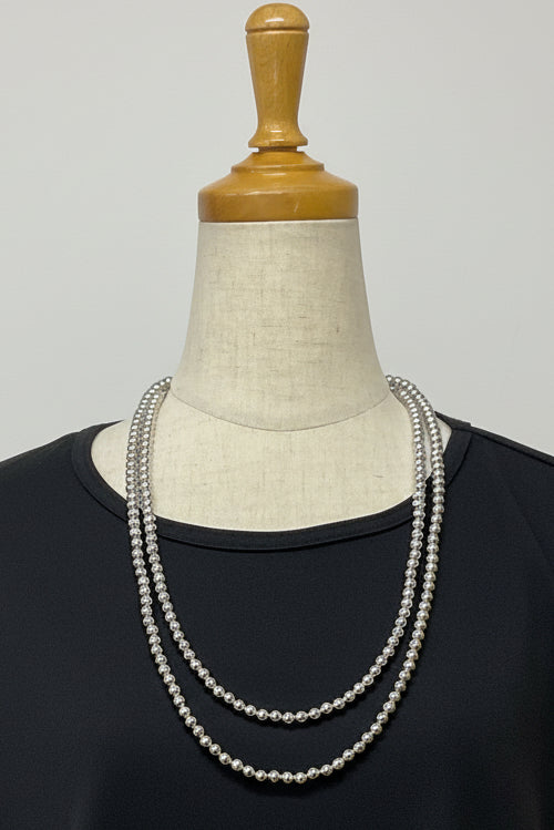 ボールチェーンロングネックレス