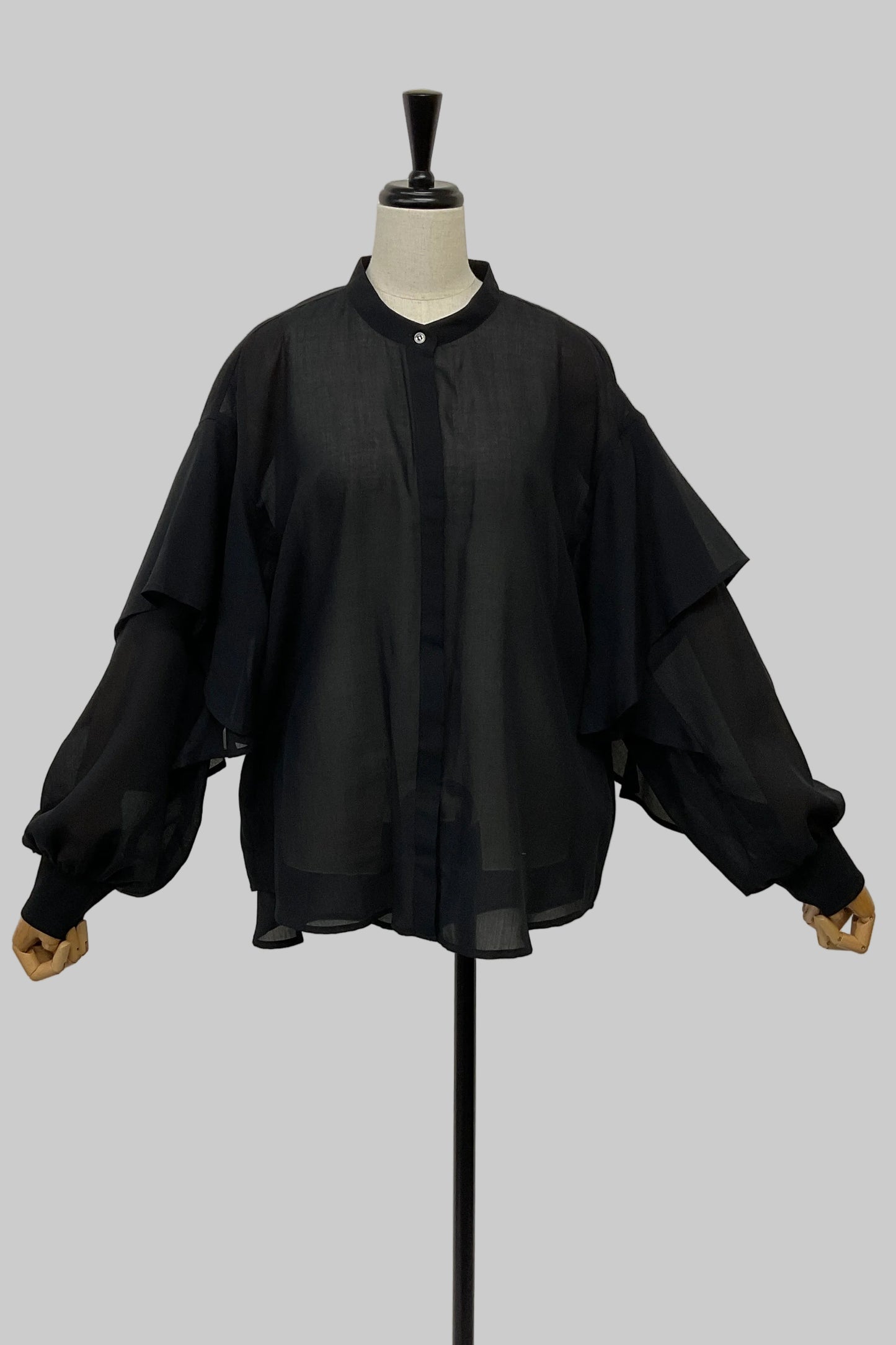 シアーフリル袖ブラウス