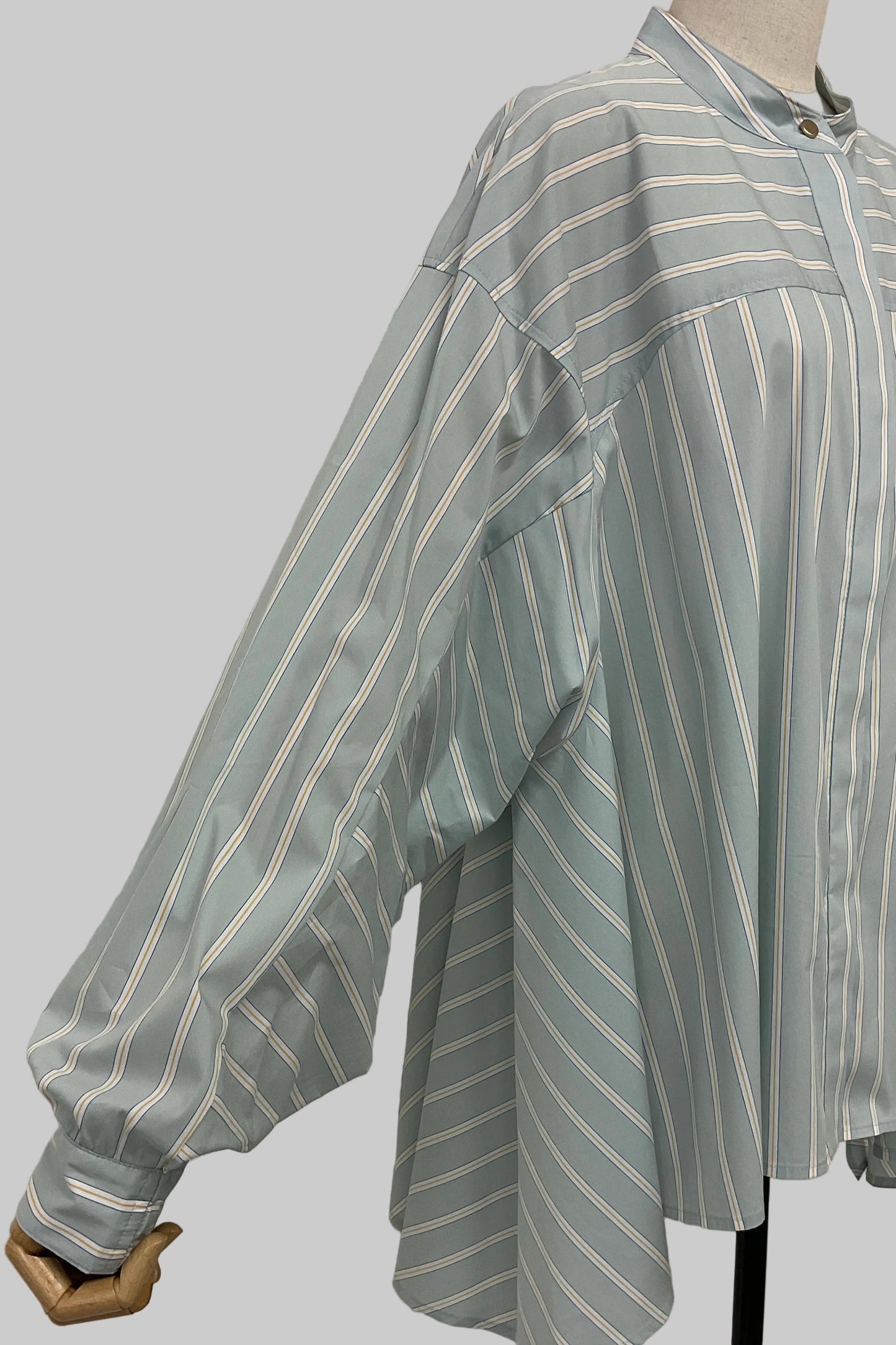 ストライプフレアシャツ