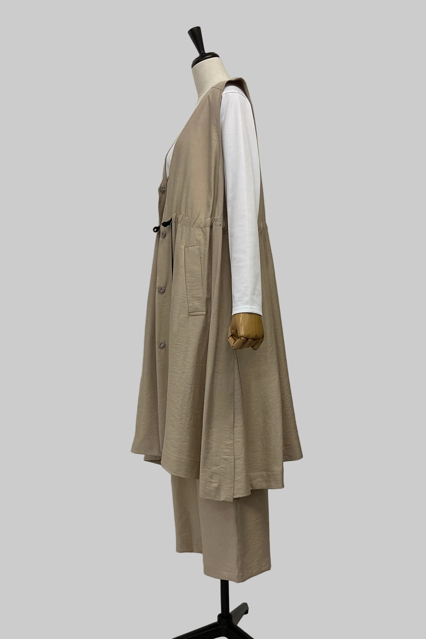 ワッシャーロングジレ