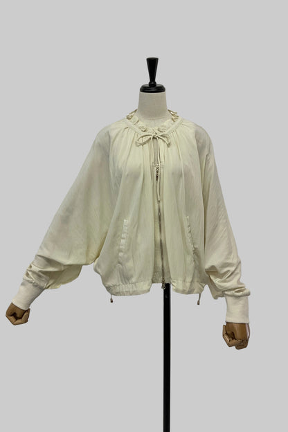 バックフリルスキッパーブルゾン