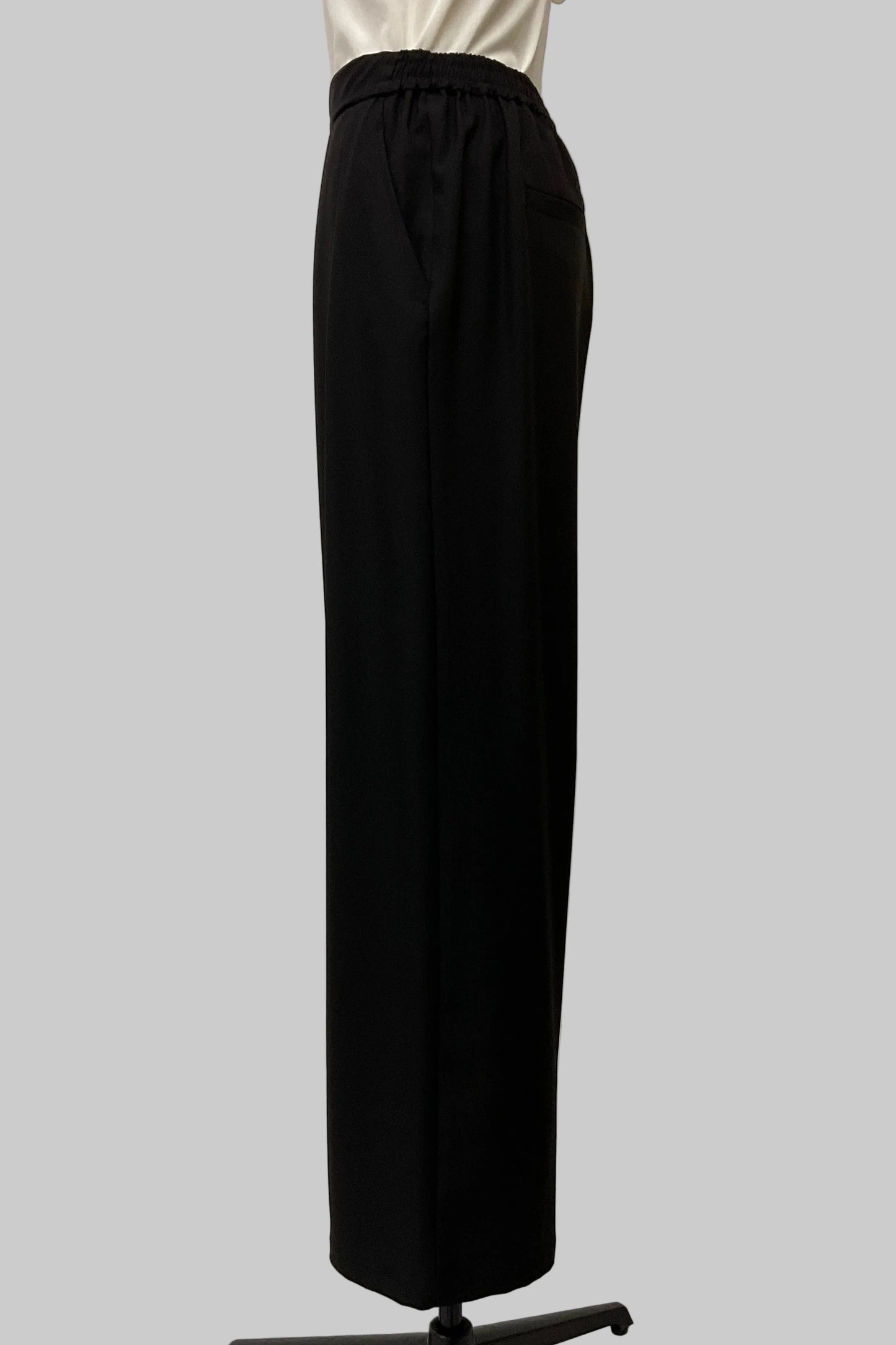 ツータックワイドパンツ