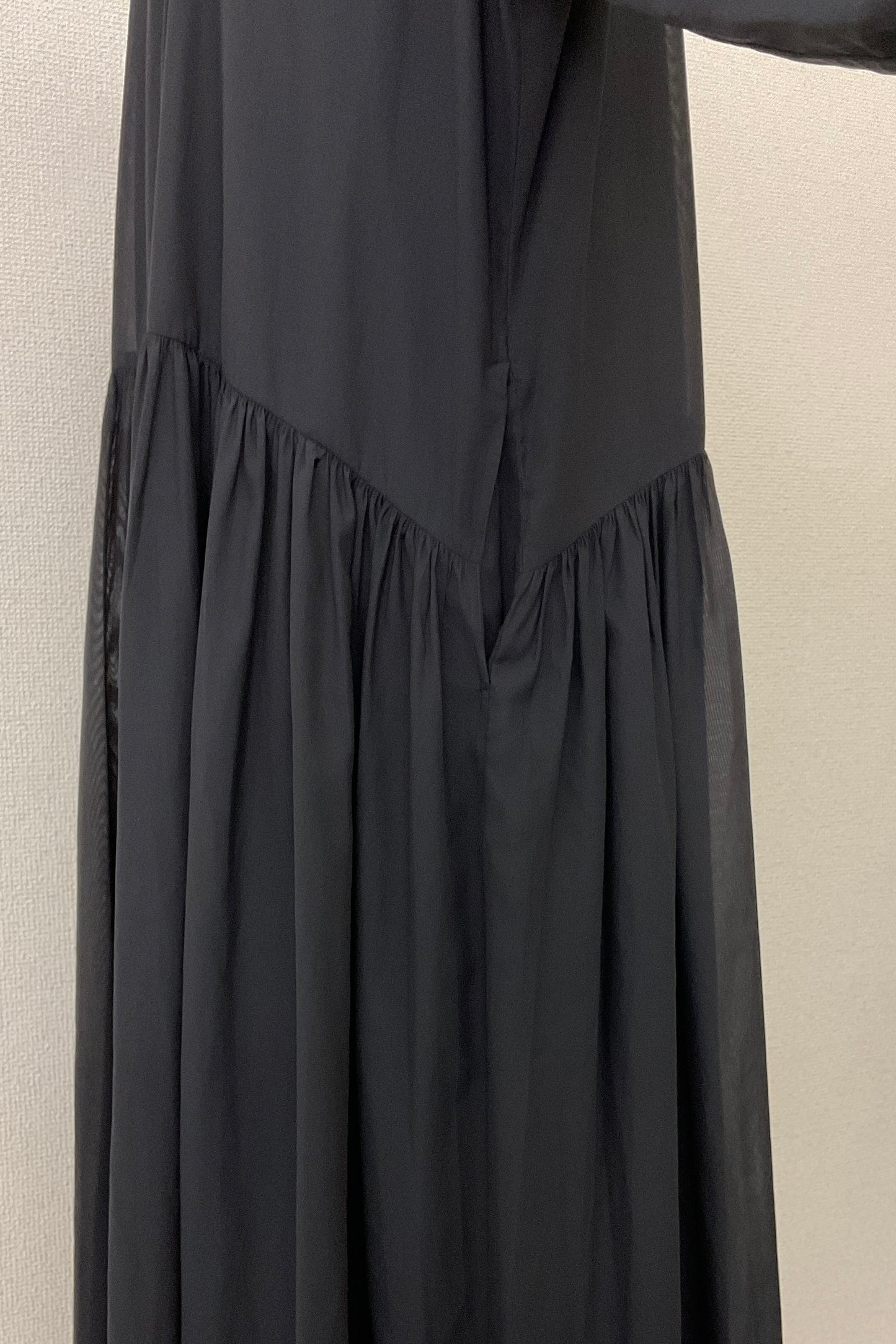 〈20%OFF〉ペチ付きシアーシャツワンピース