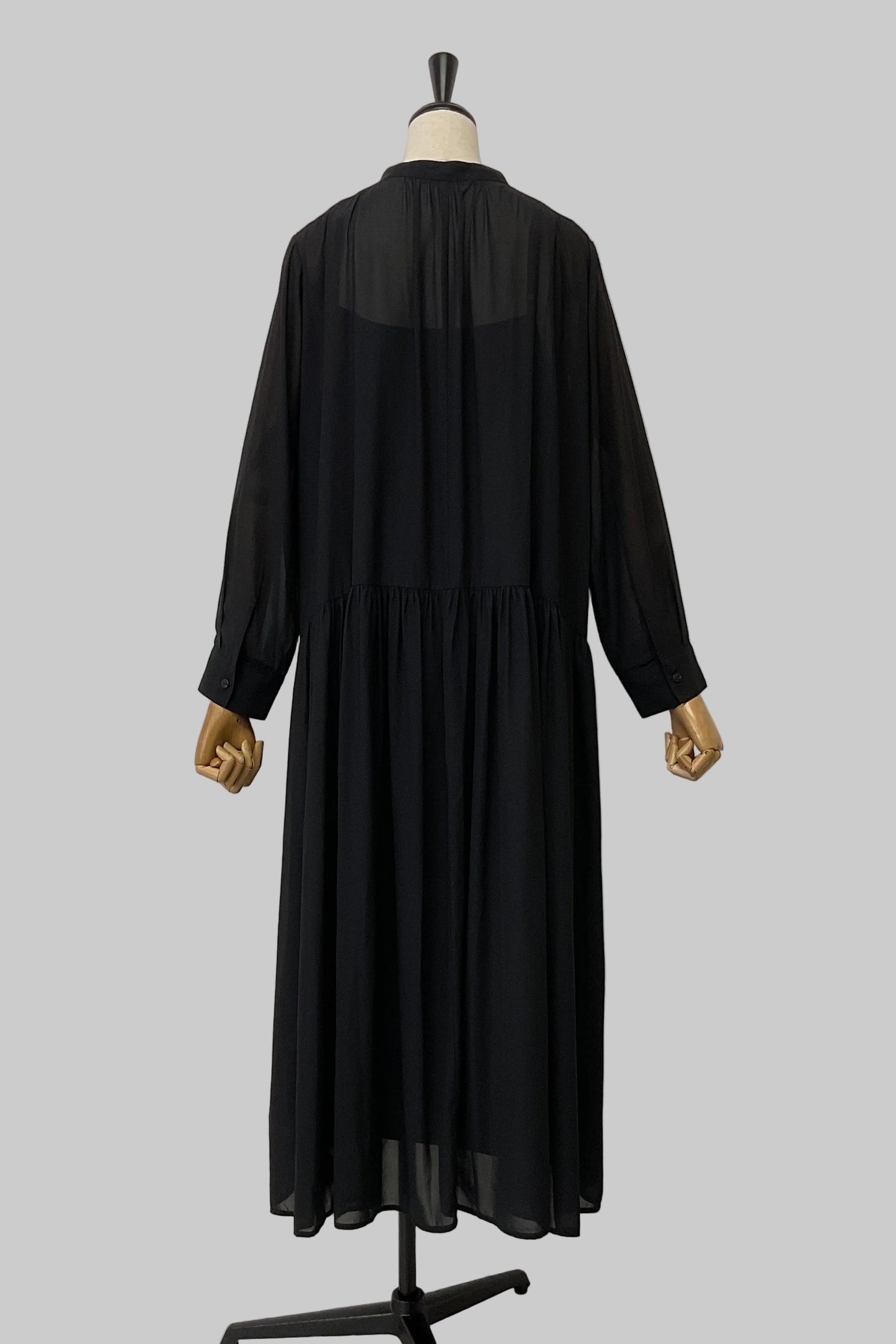 〈20%OFF〉ペチ付きシアーシャツワンピース