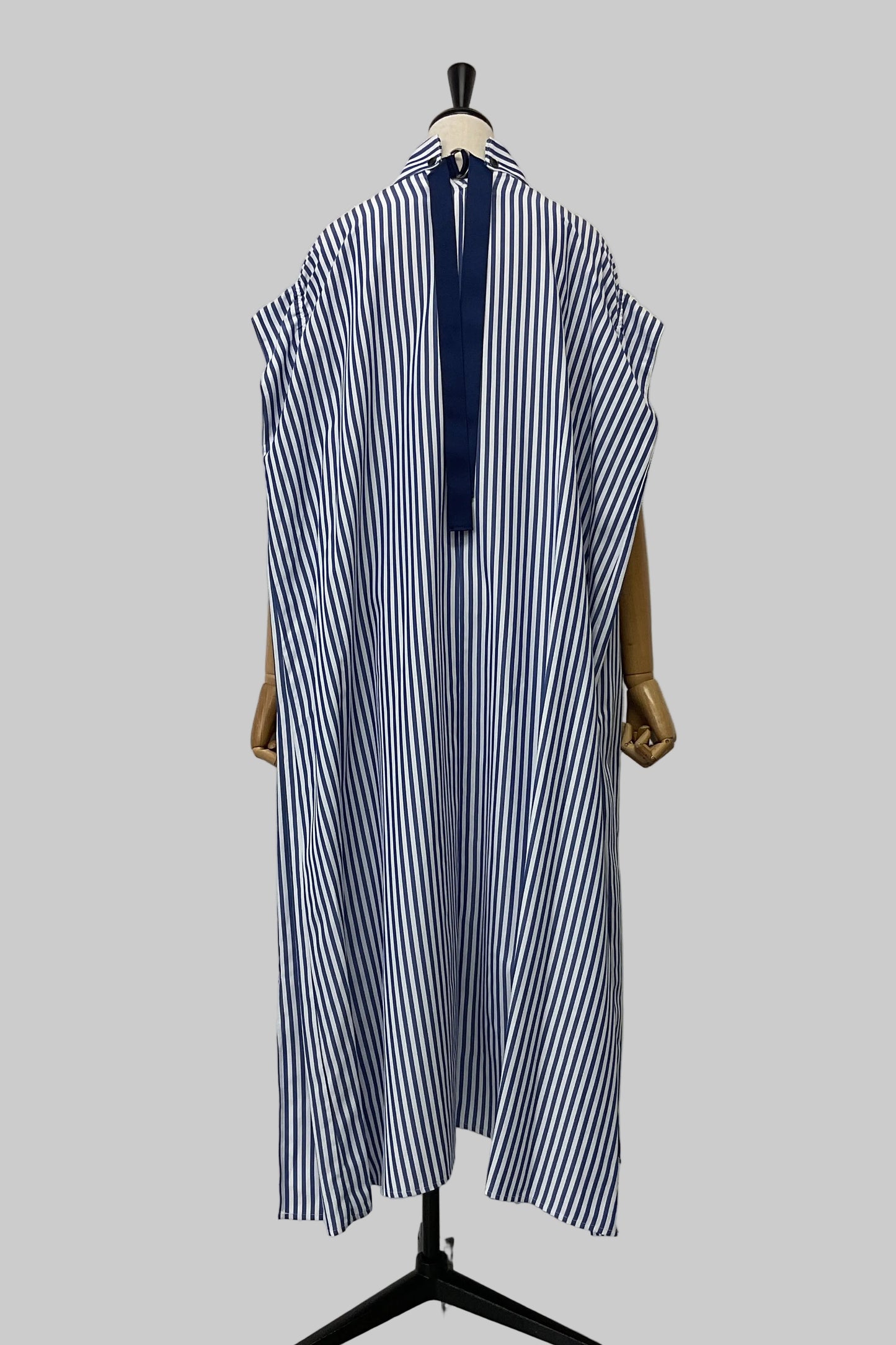 〈ご試着キャンペーン対象品〉バックリボンワンピース