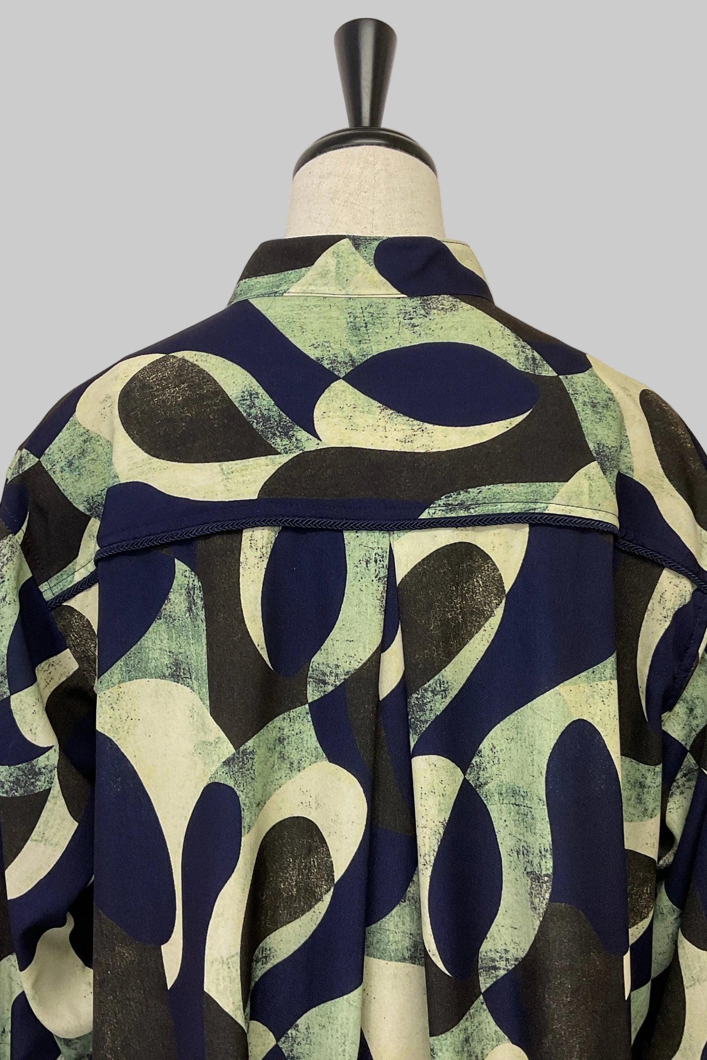 〈ご試着キャンペーン対象品〉アート柄シャツワンピース