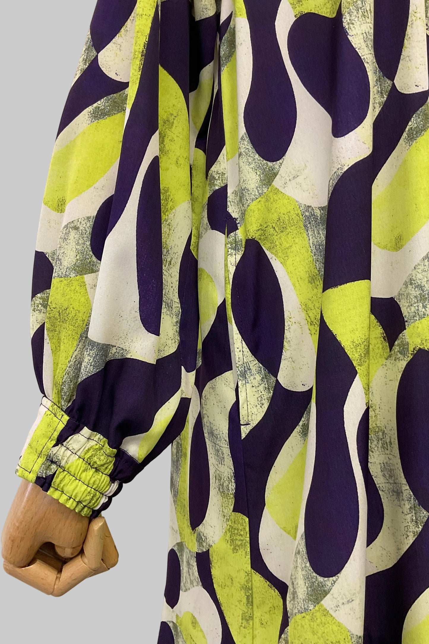 〈ご試着キャンペーン対象品〉アート柄シャツワンピース