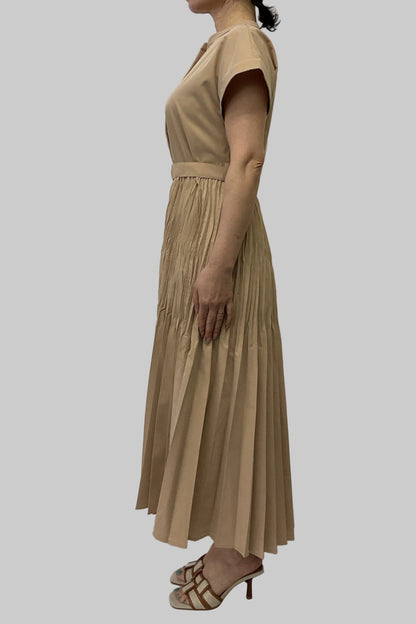 〈ご試着キャンペーン対象品〉プリーツAラインワンピース